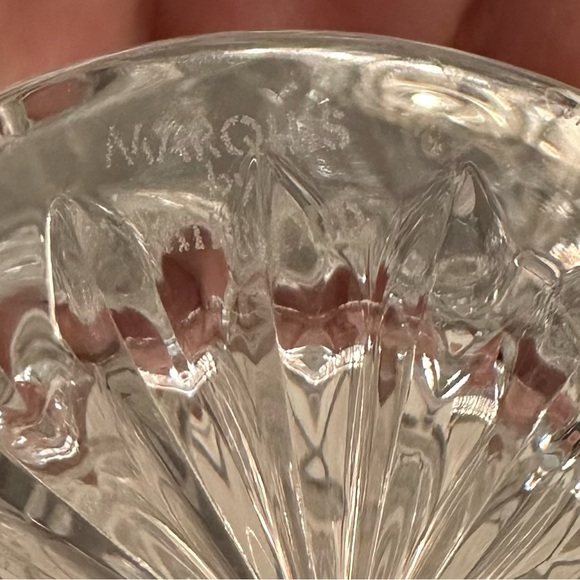 Waterford Marquis Brookside Hurricane Lead Crystal Rose Vase - Picture 3 of 3